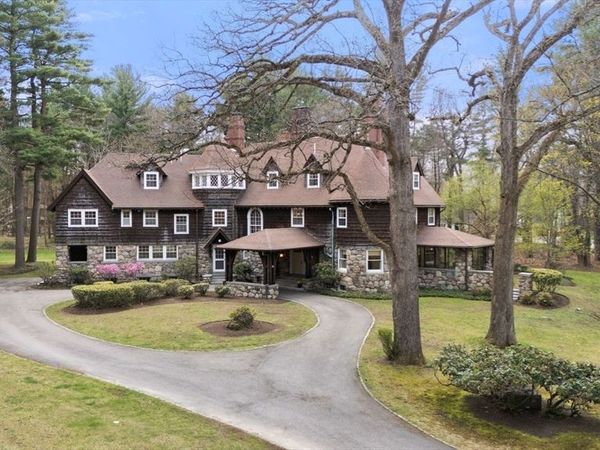 650 Canton Ave, Milton, MA 02186