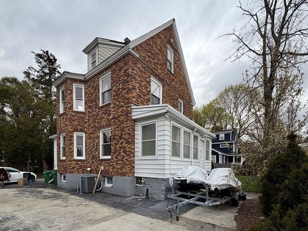 387 Washington St, Westwood, MA 02090