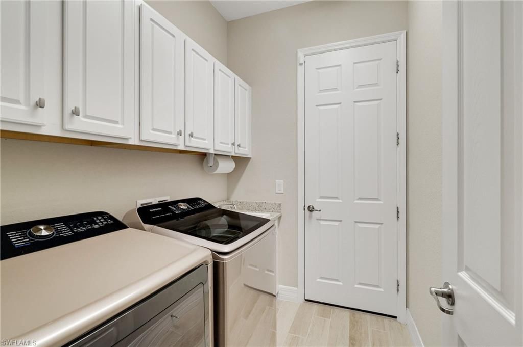 28003 Wicklow Ct, Bonita Springs, FL 34135 Photo