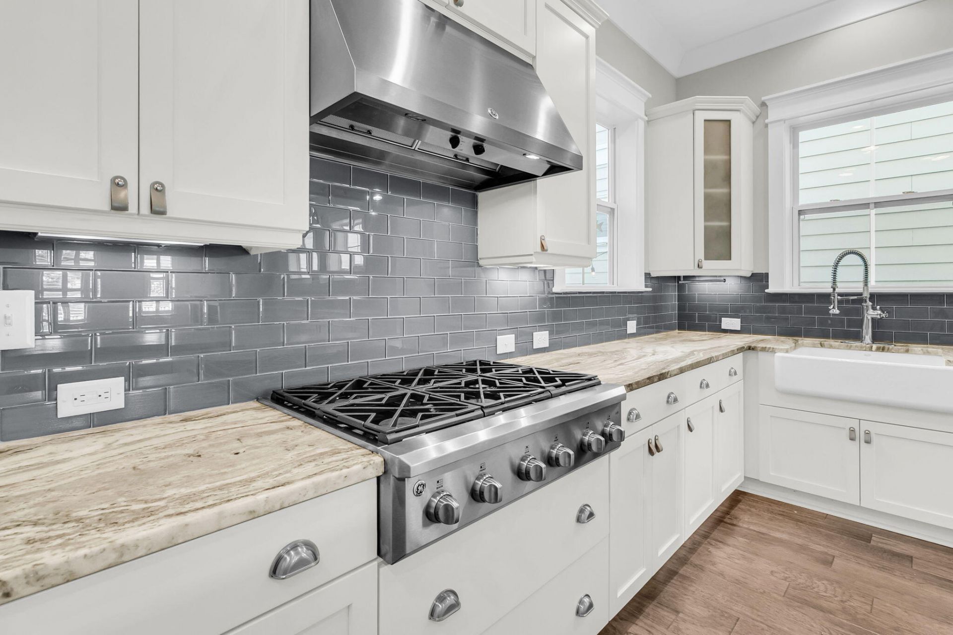 2552 Josiah Street Photo 15