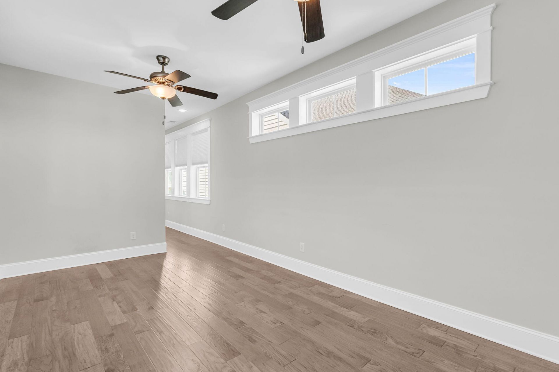 2552 Josiah Street Photo 21