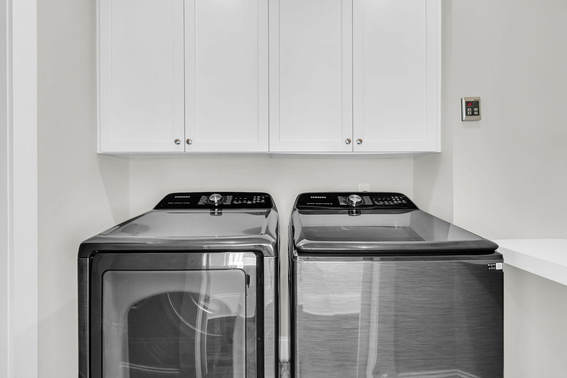 2552 Josiah Street Photo 33