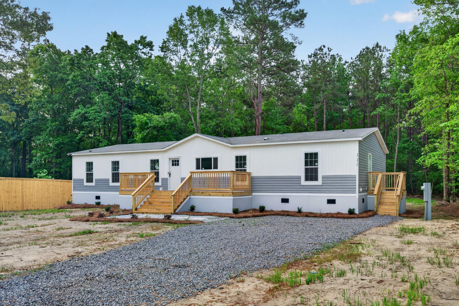 111 Ash Hill Drive Photo 1