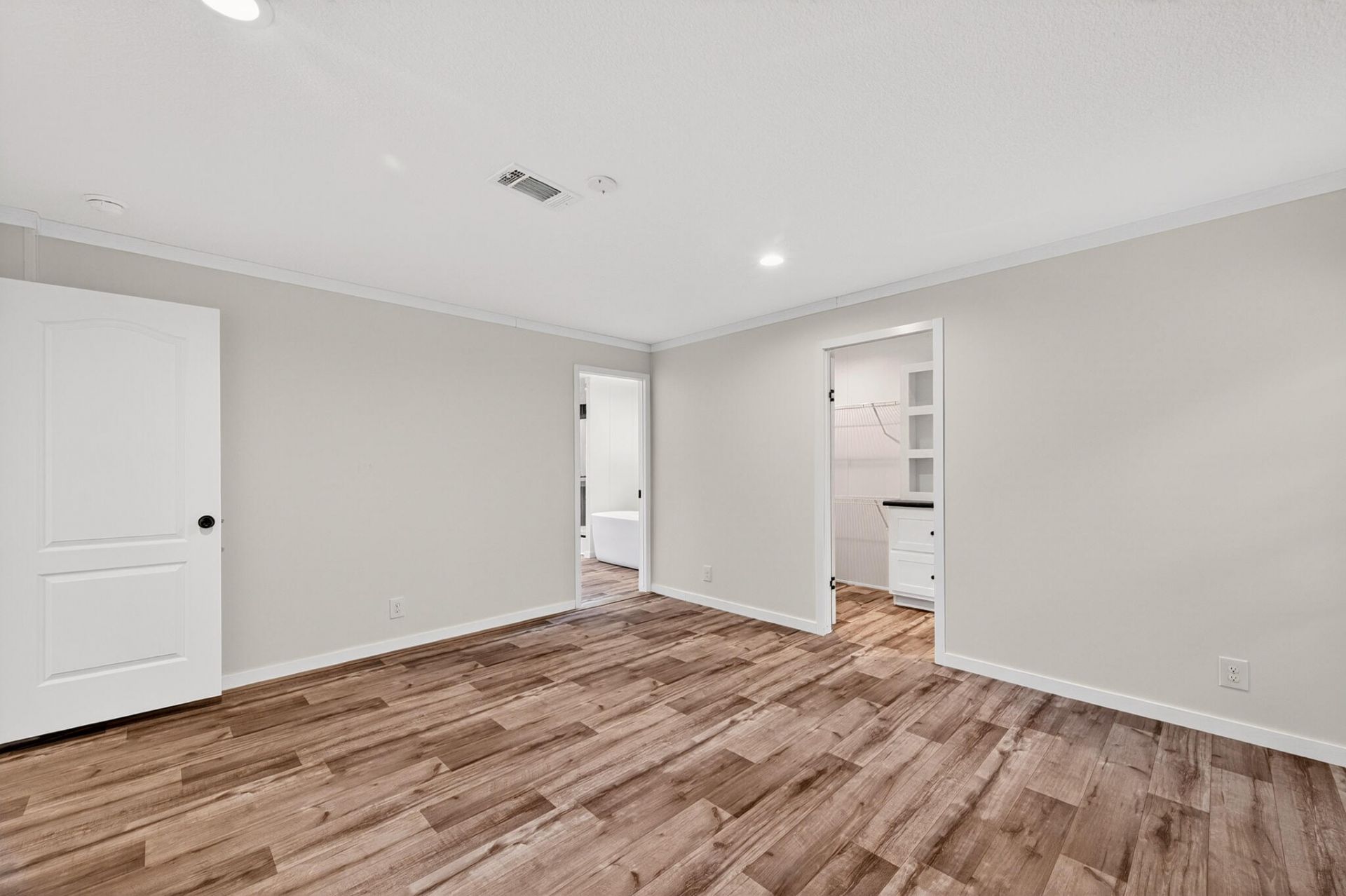 111 Ash Hill Drive Photo 13