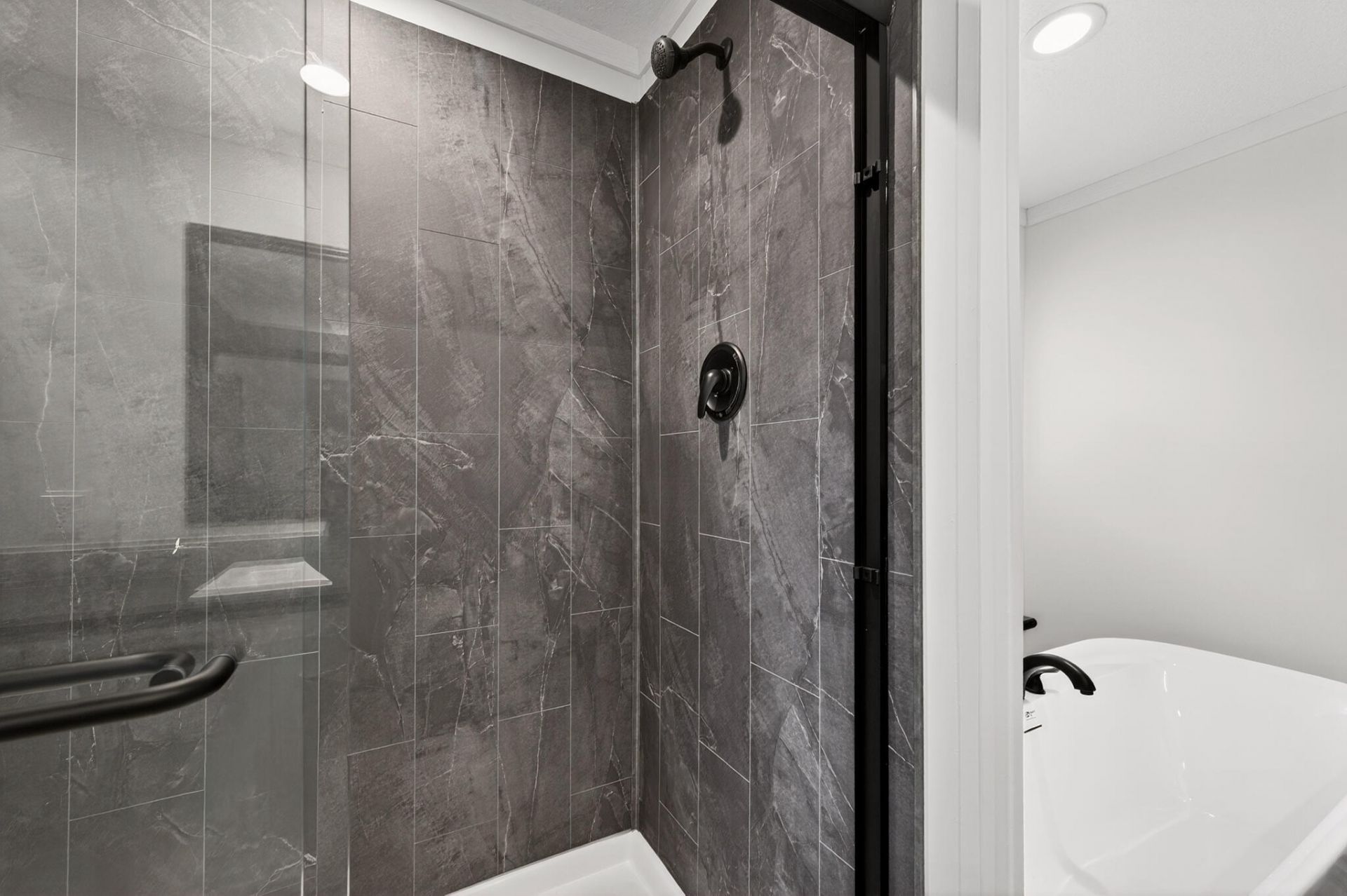 111 Ash Hill Drive Photo 18