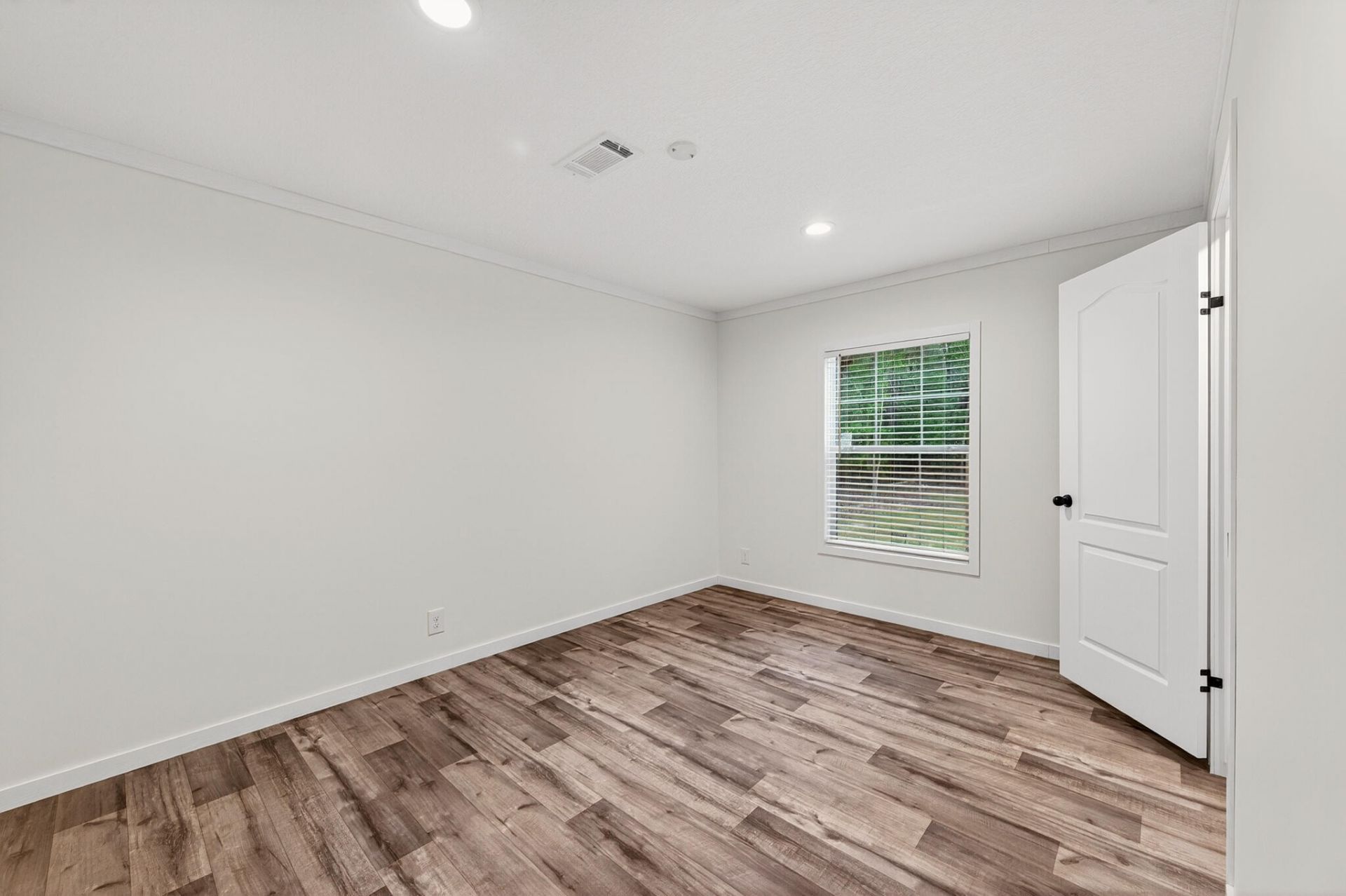 111 Ash Hill Drive Photo 21