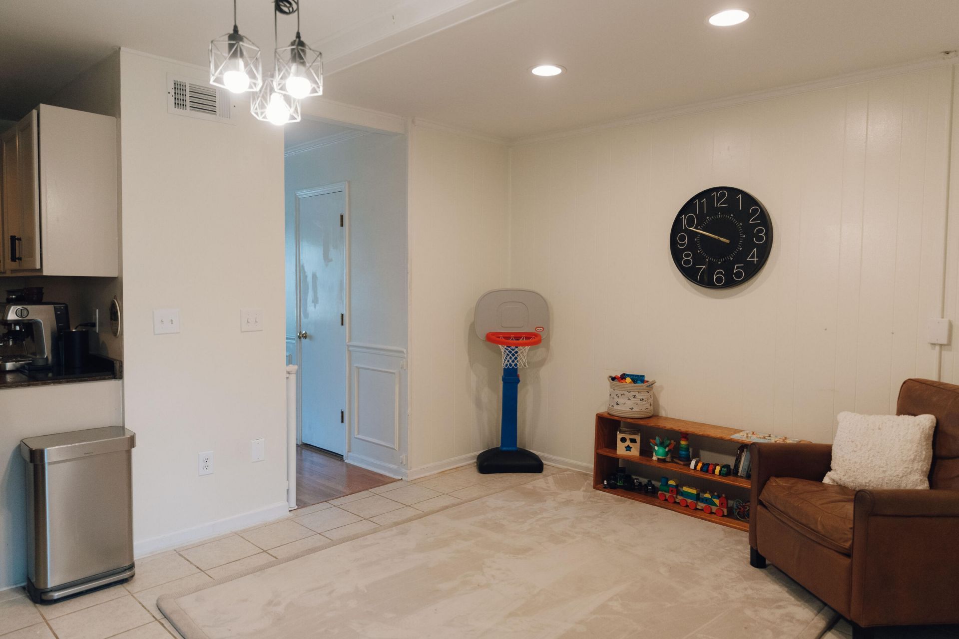 124 Brush Boulevard Photo 7