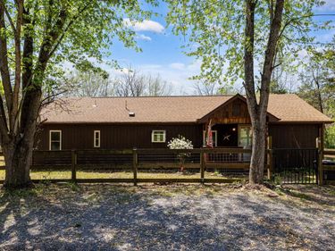 702 RICHVIEW RD, RILEYVILLE, VA 22650