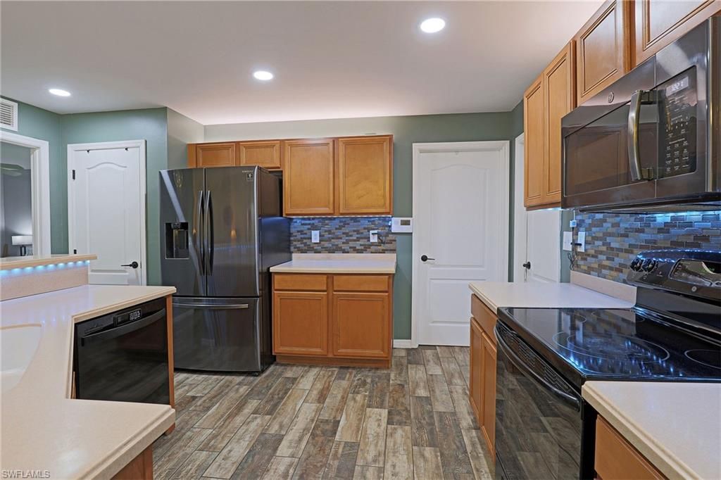 3016 SW 23rd Ave, Cape Coral, FL 33914 Photo