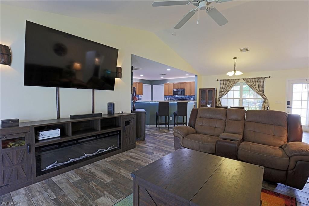 3016 SW 23rd Ave, Cape Coral, FL 33914 Photo