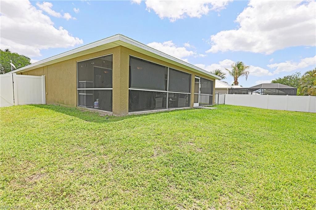 3016 SW 23rd Ave, Cape Coral, FL 33914 Photo