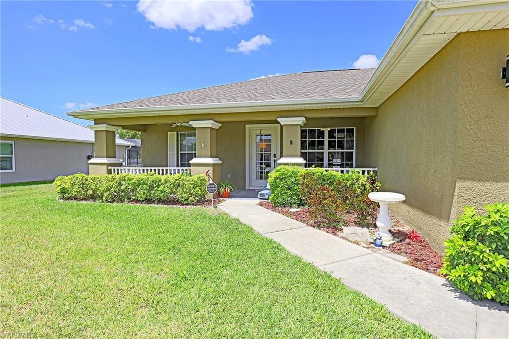 3016 SW 23rd Ave, Cape Coral, FL 33914 Photo