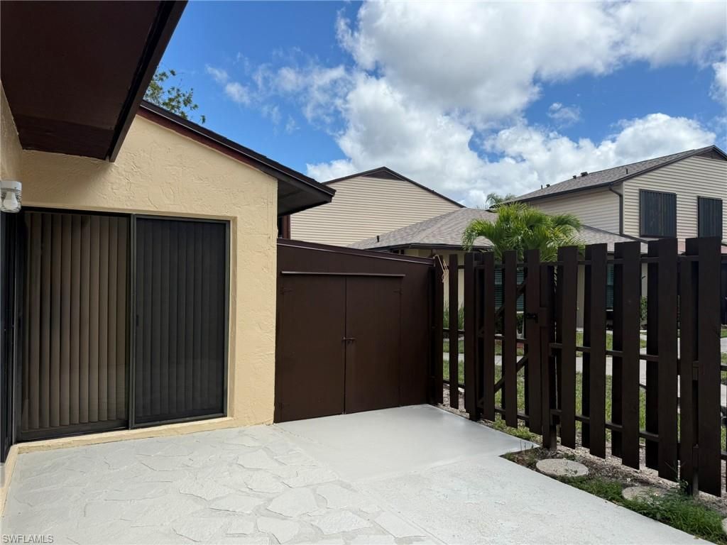 621 SE 12th Ave, Unit 118, Cape Coral, FL 33990 Photo