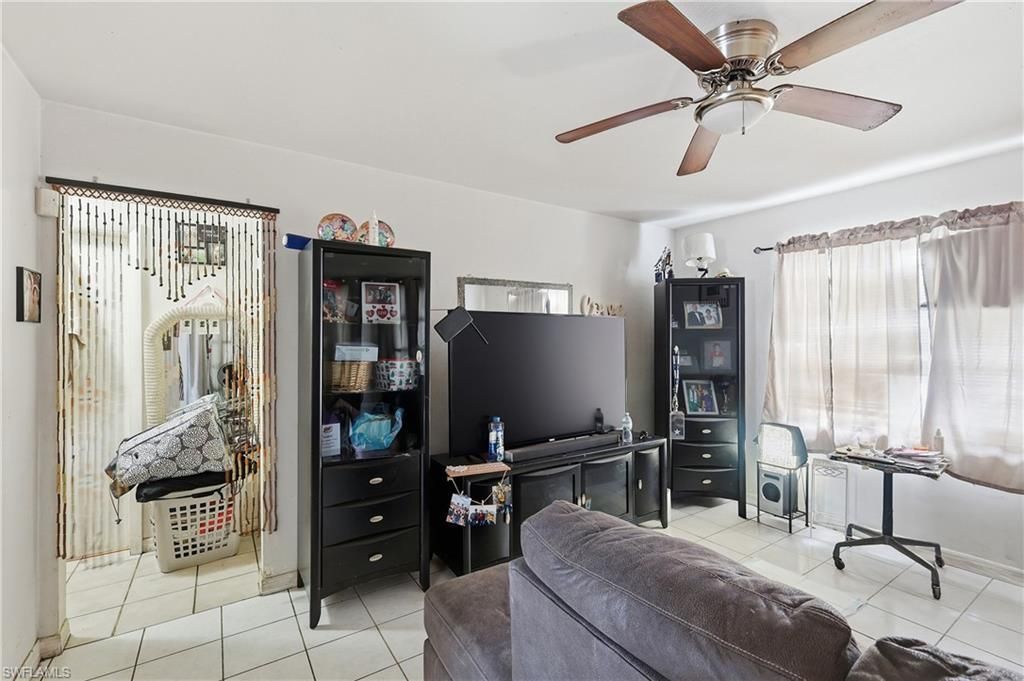 2355 Jeffcott St, Fort Myers, FL 33901 Photo