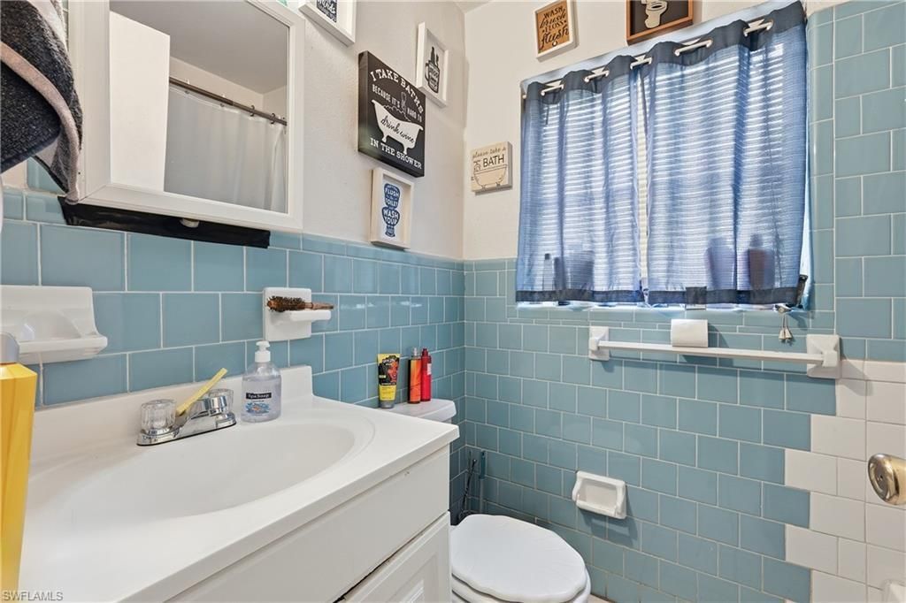 2355 Jeffcott St, Fort Myers, FL 33901 Photo