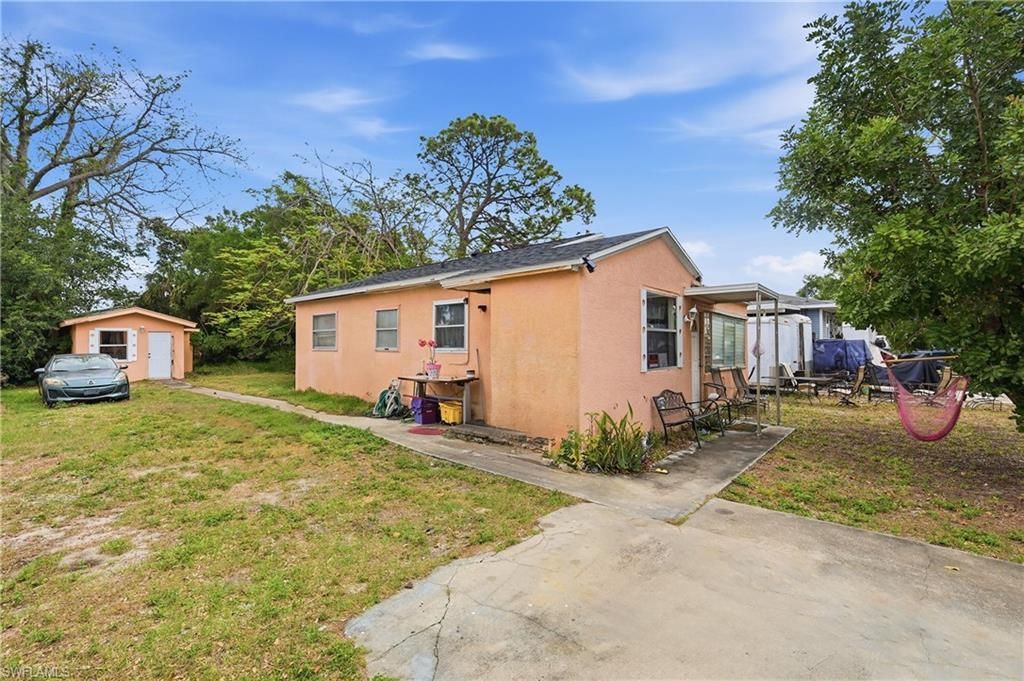 2355 Jeffcott St, Fort Myers, FL 33901 Photo
