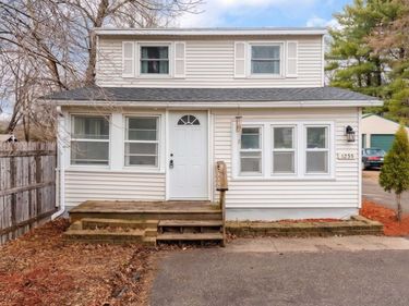 1255 County Road C E, Maplewood, MN 55109