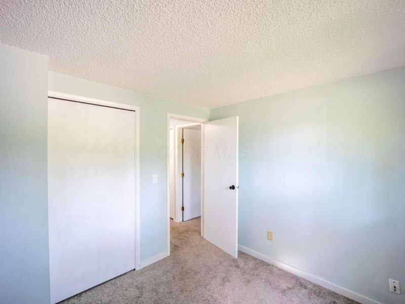 5657 Holyoke Lane, Columbus, OH 43231 Photo 14