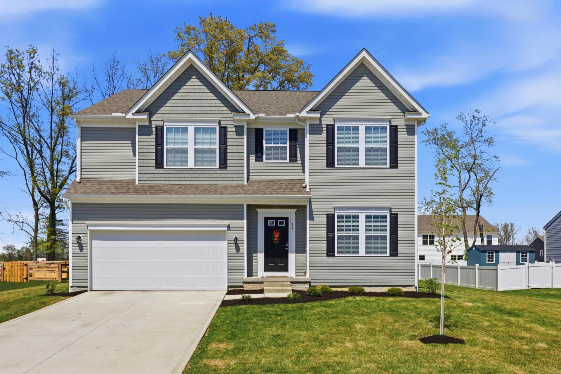 27 Hemingway Avenue, Ashville, OH 43103 Main Photo