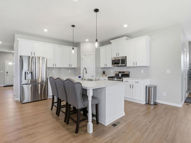 27 Hemingway Avenue, Ashville, OH 43103 Photo 12