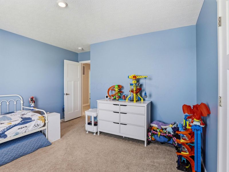 27 Hemingway Avenue, Ashville, OH 43103 Photo 25