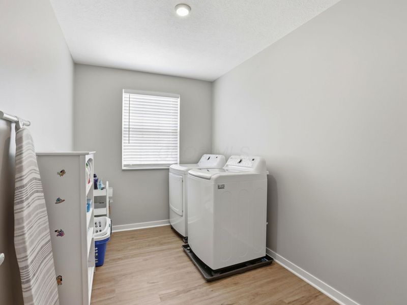 27 Hemingway Avenue, Ashville, OH 43103 Photo 39