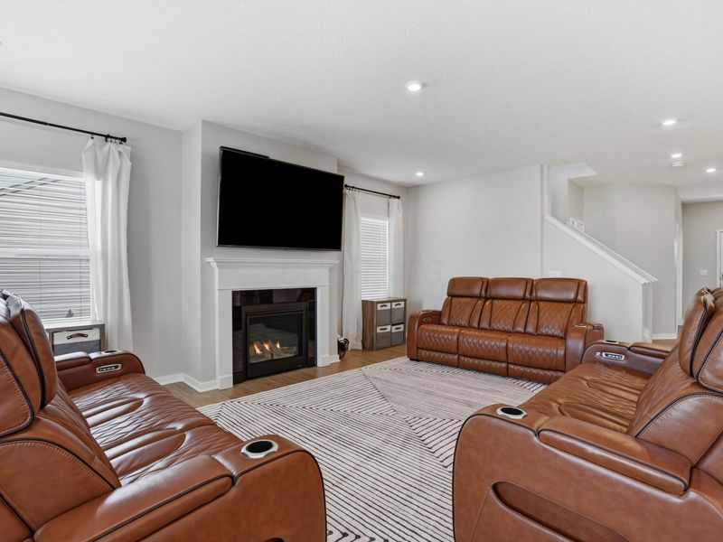 27 Hemingway Avenue, Ashville, OH 43103 Photo 9