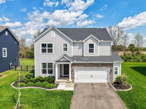 156 Silver Pine Lane , Lewis Center, OH 43035