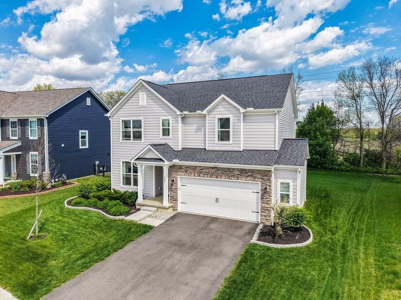 156 Silver Pine Lane , Lewis Center, OH 43035 Photo 4