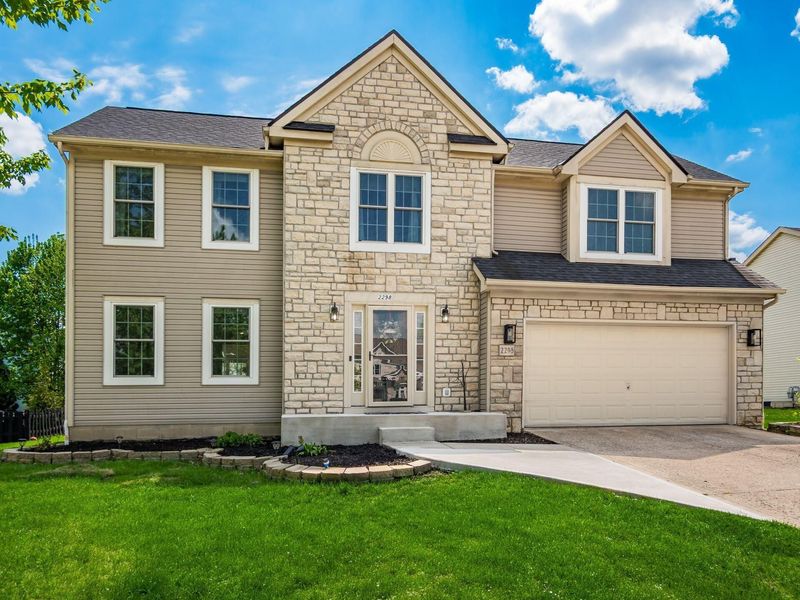 2298 Maxwell Avenue , Lewis Center, OH 43035 Photo 1