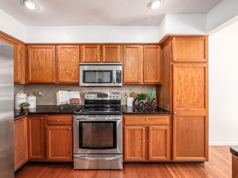 2298 Maxwell Avenue , Lewis Center, OH 43035 Photo 19