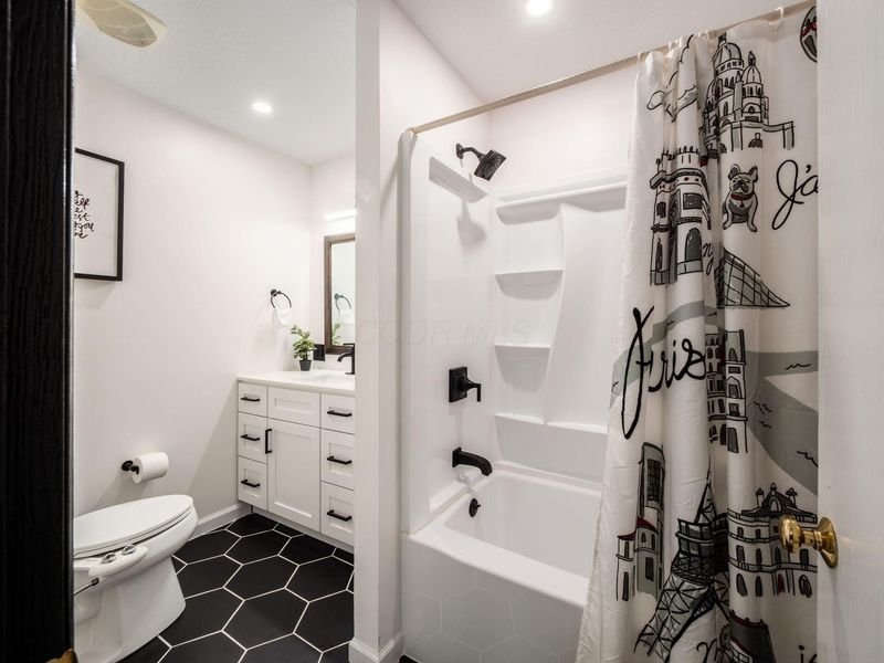 2298 Maxwell Avenue , Lewis Center, OH 43035 Photo 37