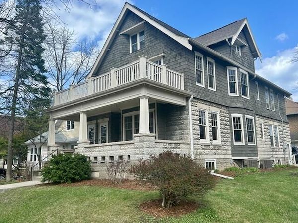 3700 N Murray AVENUE, Unit 3702, Shorewood, WI 53211