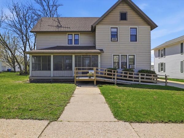 513 Clyman STREET, Watertown, WI 53094