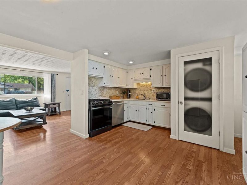 1706 Wittenberg Drive, Loveland, OH 45140 Photo 3