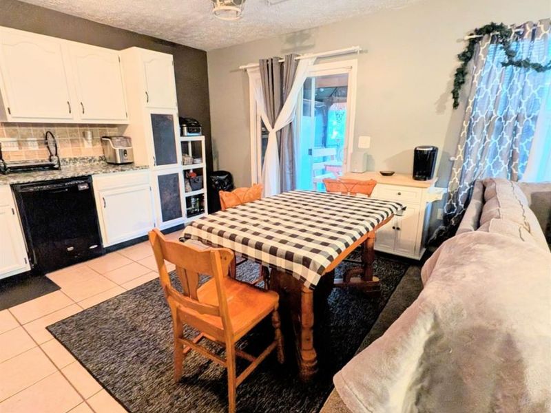 944 Marcia Drive, Trenton, OH 45067 Photo 12