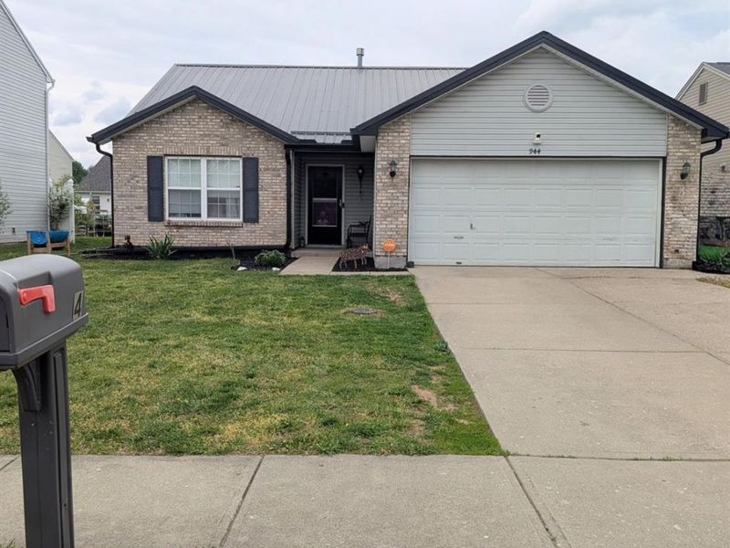 944 Marcia Drive, Trenton, OH 45067 Photo 2