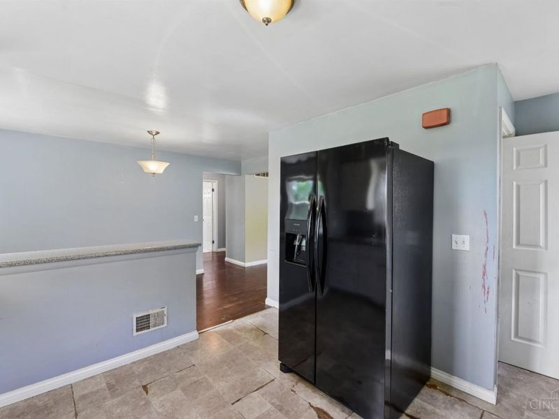 4778 Shadylawn Terrace, Delhi Twp, OH 45238 Photo 10