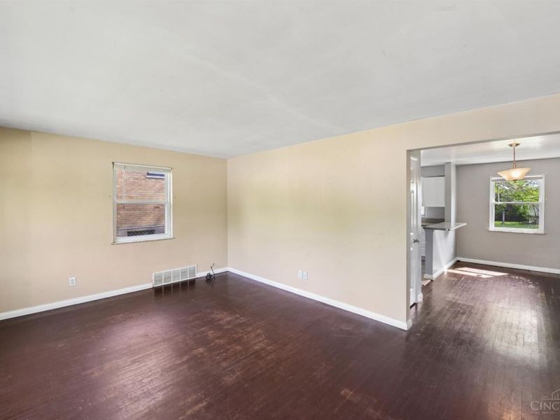 4778 Shadylawn Terrace, Delhi Twp, OH 45238 Photo 5