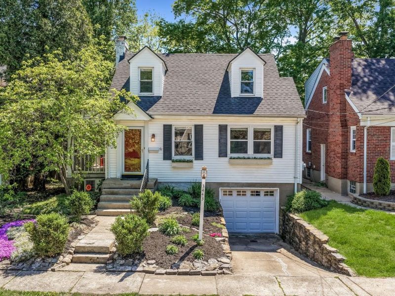 3443 Oakview Place, Cincinnati, OH 45209 Photo 1