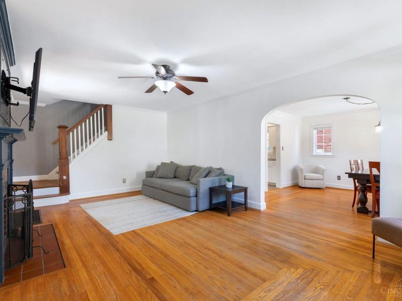 3443 Oakview Place, Cincinnati, OH 45209 Photo 8