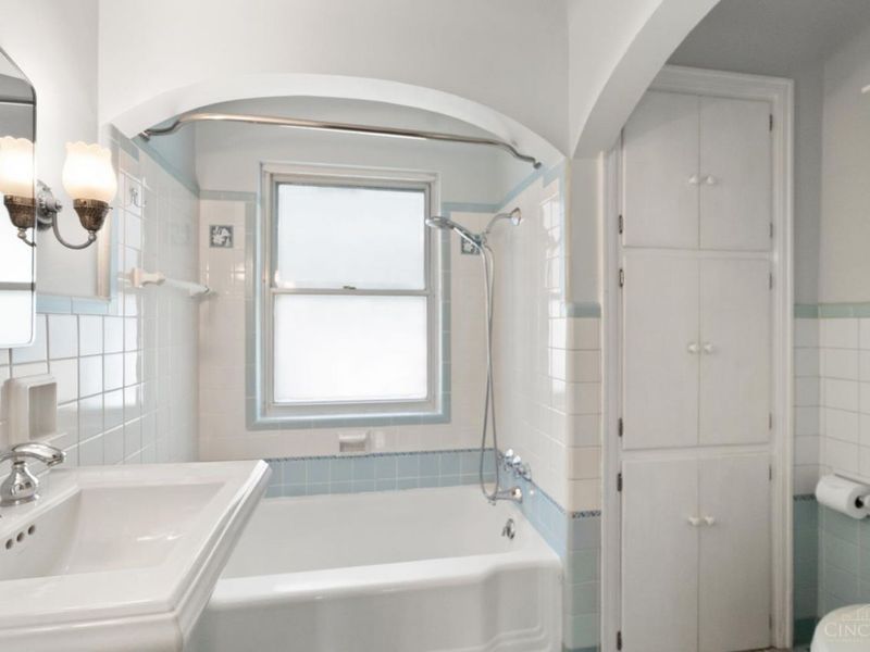 6606 Murray Avenue, Columbia Twp, OH 45227 Photo 13