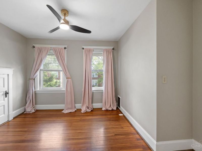 6606 Murray Avenue, Columbia Twp, OH 45227 Photo 18