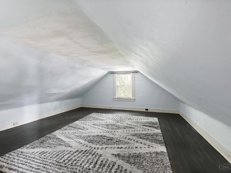 6606 Murray Avenue, Columbia Twp, OH 45227 Photo 20