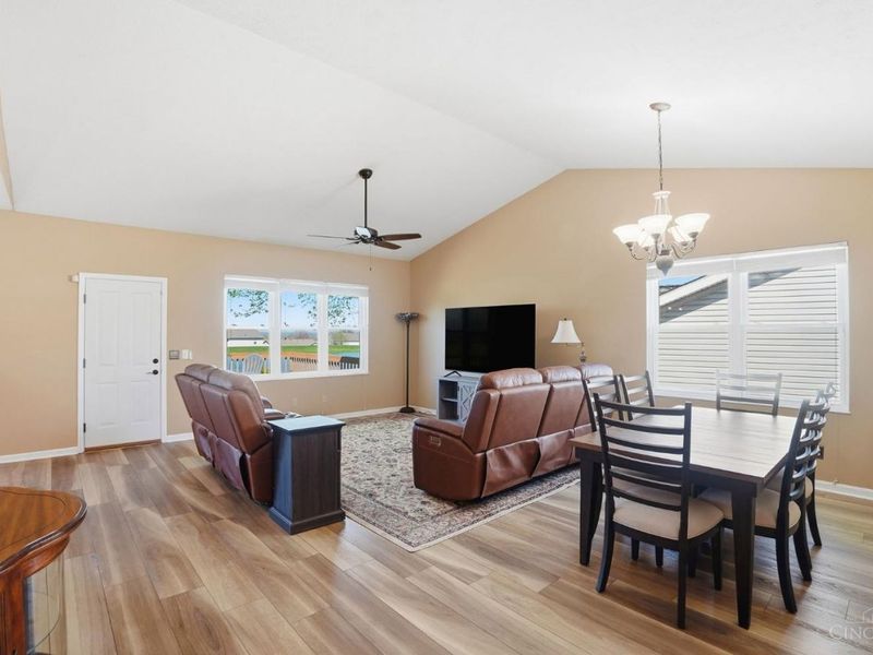 5254 Elk Run Drive, Liberty Township, OH 45011 Photo 6