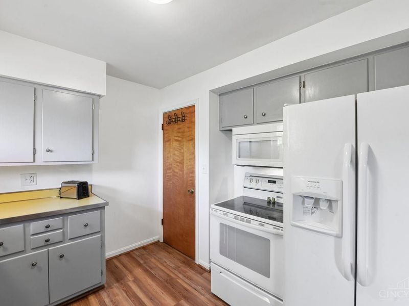 45 Illona Drive, Cincinnati, OH 45218 Photo 12