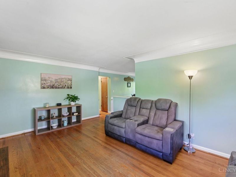 45 Illona Drive, Cincinnati, OH 45218 Photo 5