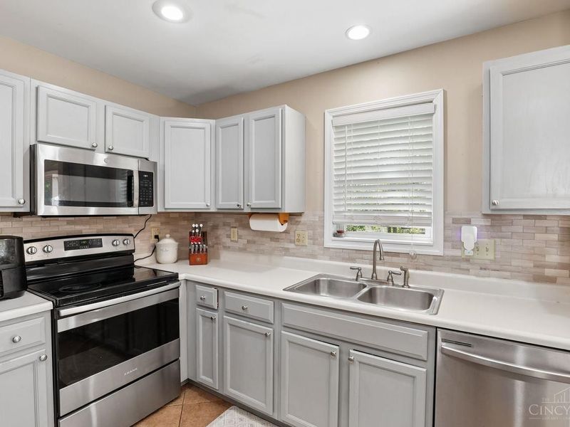 1822 Coralberry Court, Cincinnati, OH 45230 Photo 14