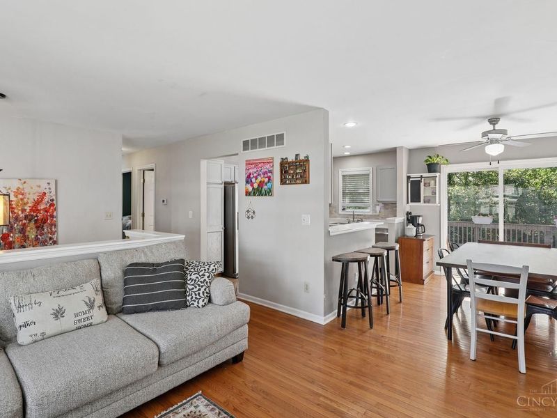 1822 Coralberry Court, Cincinnati, OH 45230 Photo 7