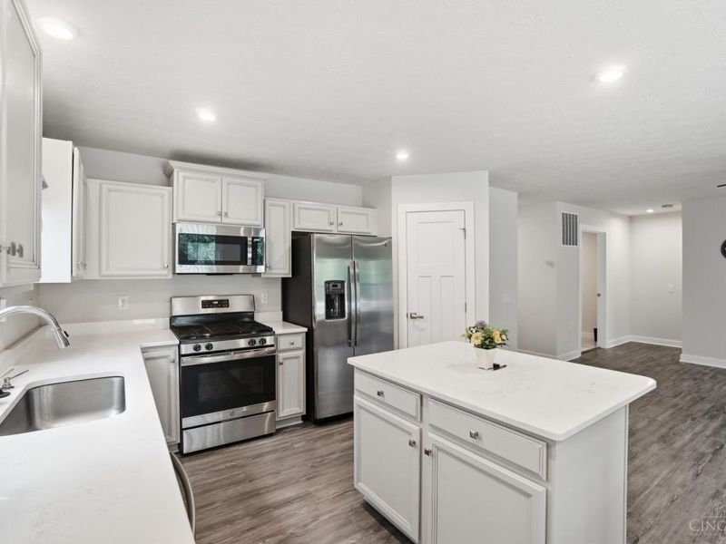 7506 Harbor Way, Crosby Twp, OH 45030 Photo 9